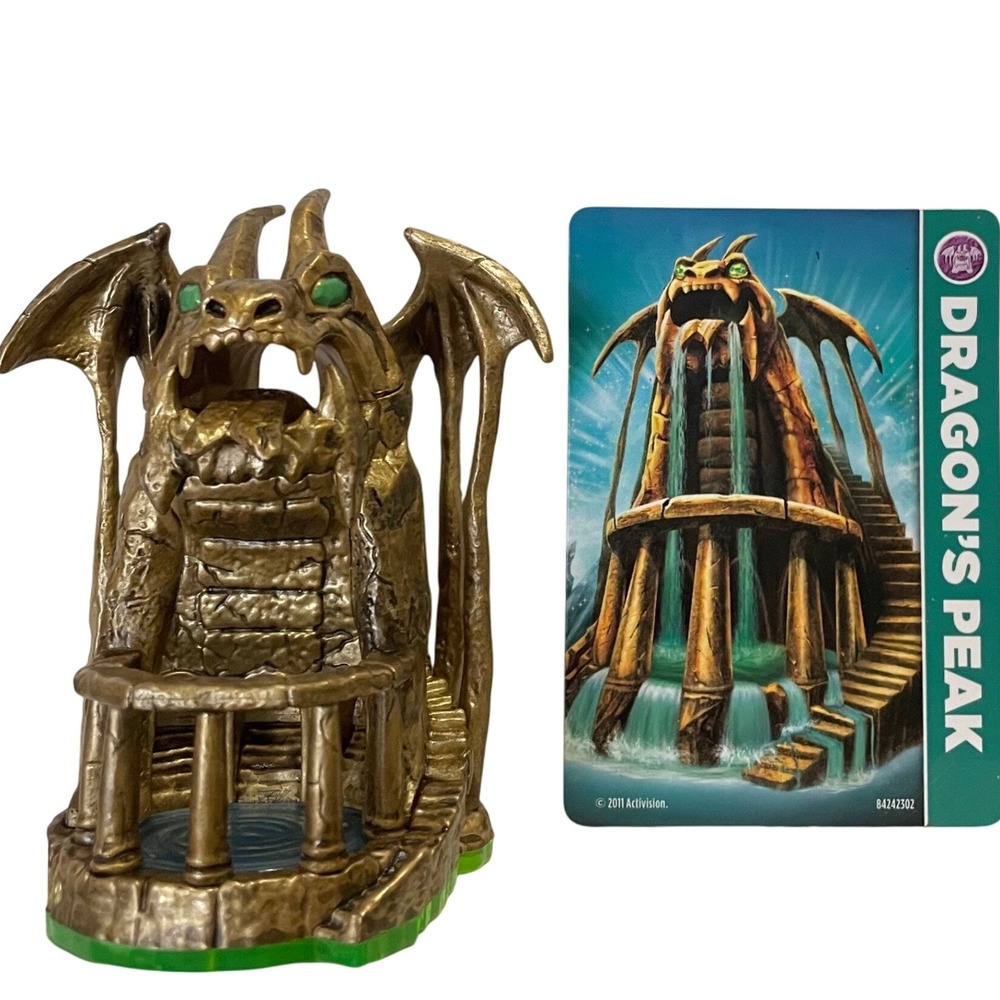 Skylanders Dragon's‎ Peak Figure with Card